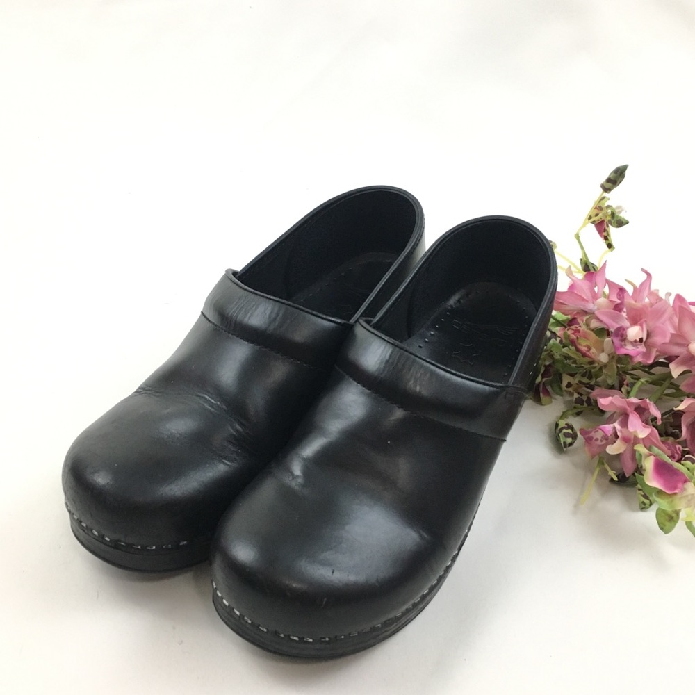 DANSKO Black Professional Mule Clogs Size 40 US9.5-10
